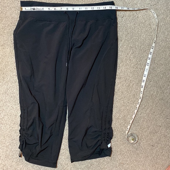 Zella Workout Capris Drawstring - Picture 2 of 5
